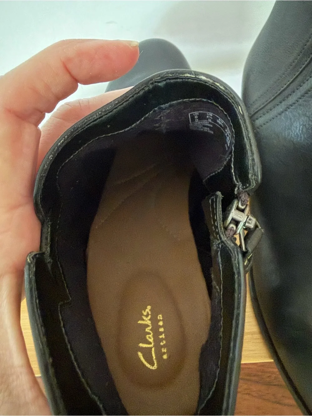 Clarks Maypearl Ramie Black Leather Ankle Booties Low Block Heel Size Zips 8.5M